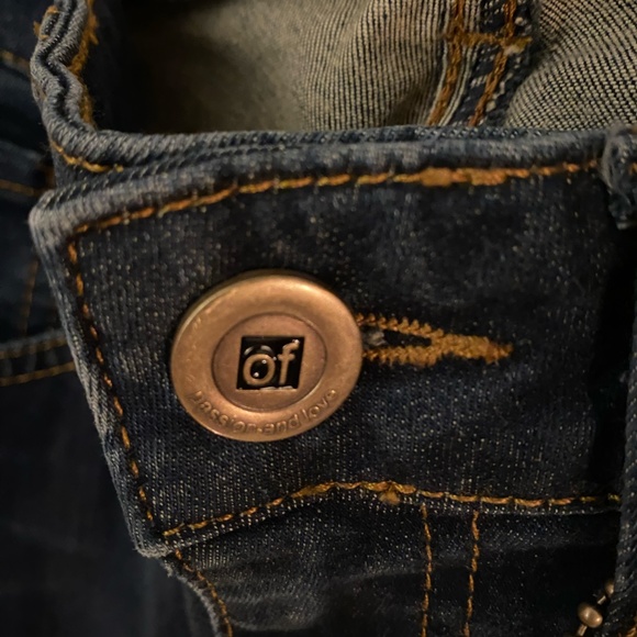 Skinny Denim - Picture 4 of 4